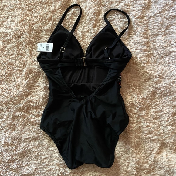 NWT One Piece Swimsuit - Picture 5 of 5